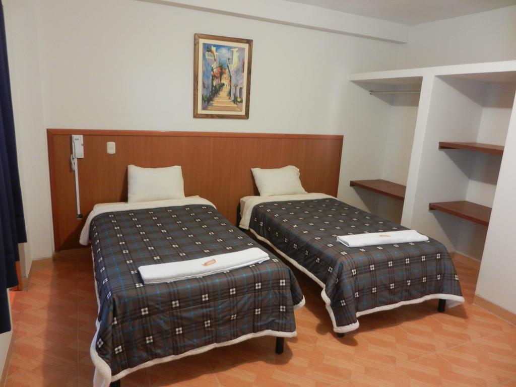Hotel Colibri 齐克拉约 外观 照片