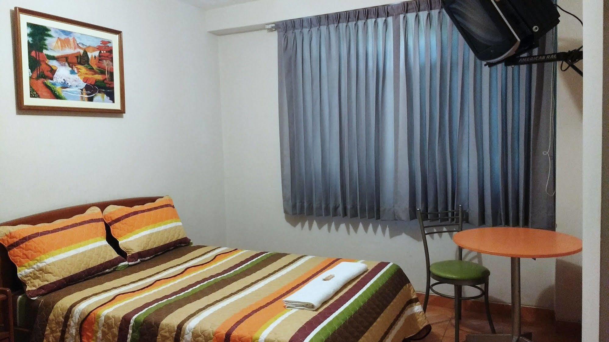 Hotel Colibri 齐克拉约 外观 照片